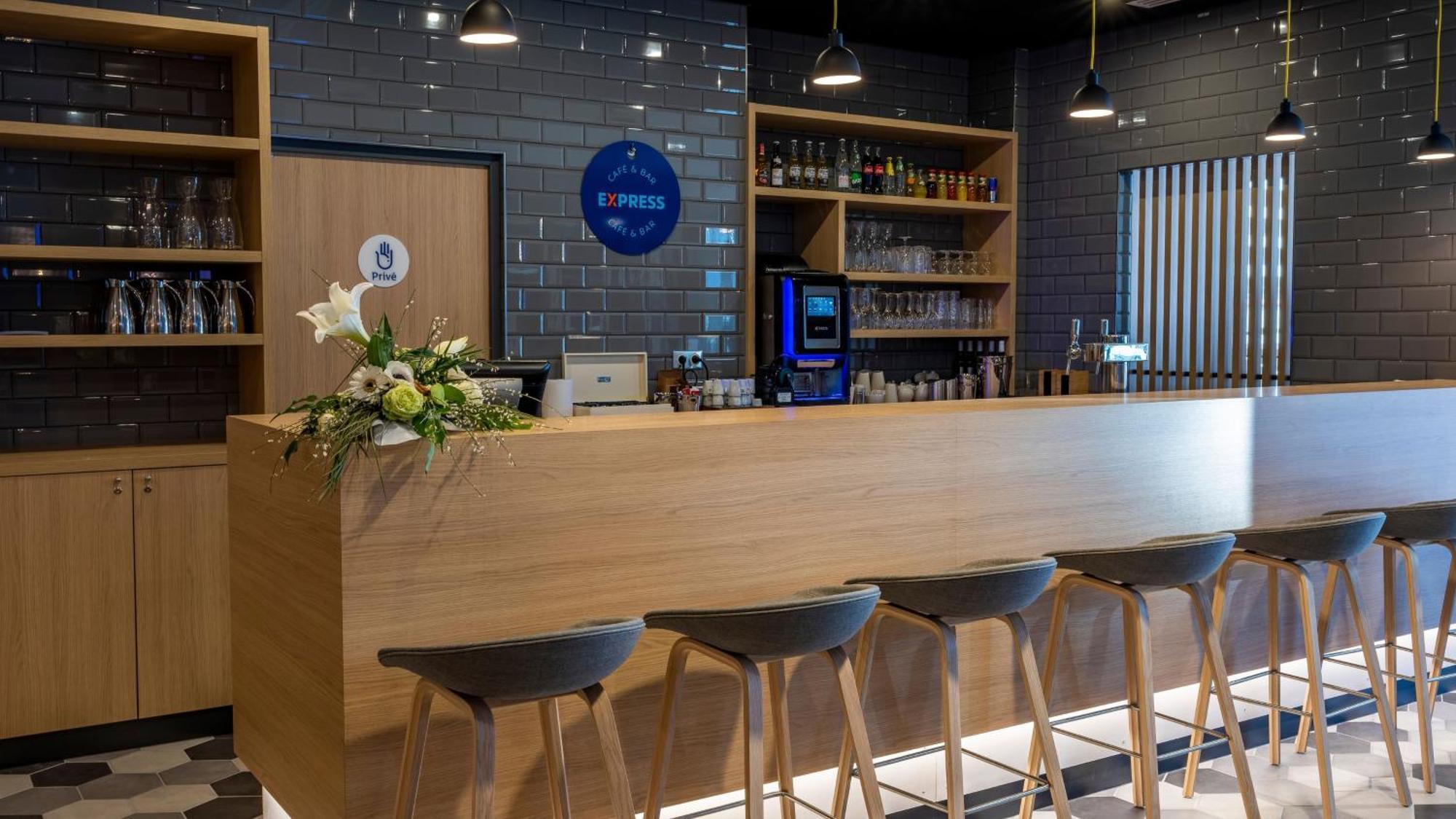 Holiday Inn Express - Nice - Grand Arenas By Ihg Exterior foto